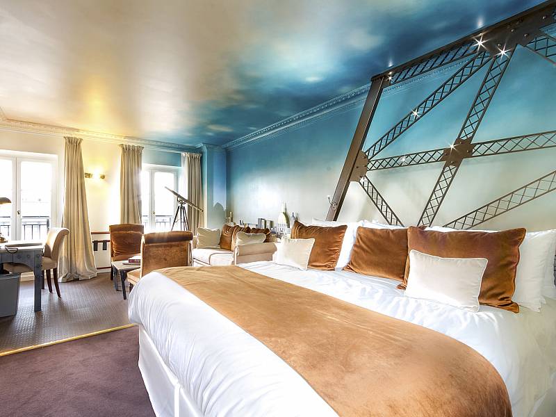 Rooms & Suites: Eiffel Suite